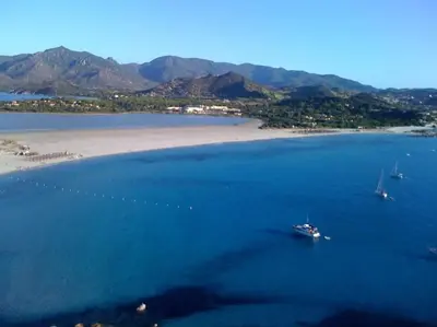 Paesaggio naturale nelle vicinanze della casa vacanze
