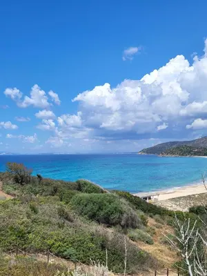 Paesaggio naturale nelle vicinanze della villa