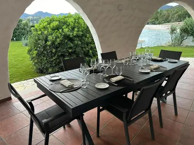 Paesaggio naturale nelle vicinanze della villa