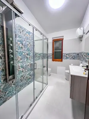 Bagno di Villa Gladyr