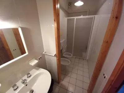 Bagno di LA ROCCIA SUL MARE
