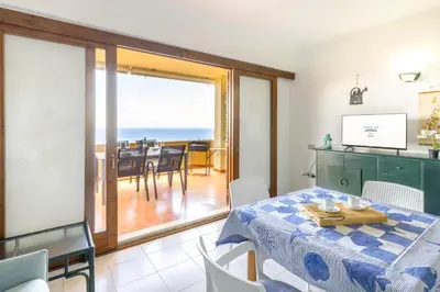 Cucina o angolo cottura di Casa Marilò - wifi e vista mare