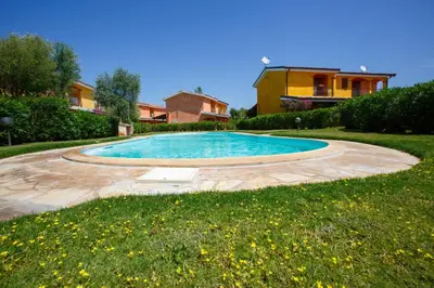 Piscina di Villa Mama private compound swimming pool o nelle vicinanze