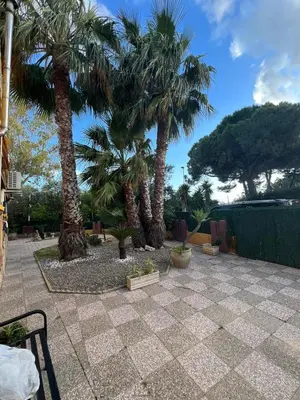 Giardino di Villa Azzurra Fronte Mare