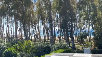 Paesaggio naturale nelle vicinanze della villa