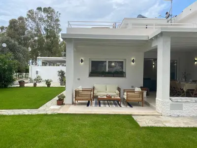 Giardino di Luxury Villa Turquoise road to Villasimius 50 m from the sea IUN S0573
