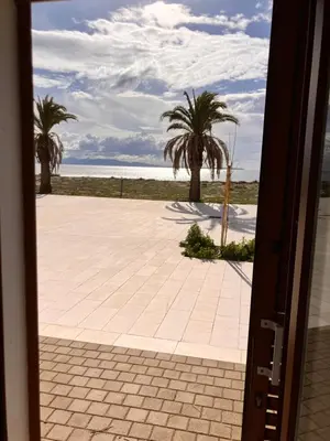 Vista generica sul mare o vista sul mare dall'interno della casa vacanze