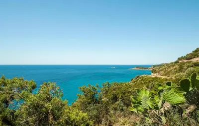 Paesaggio naturale nelle vicinanze della casa vacanze