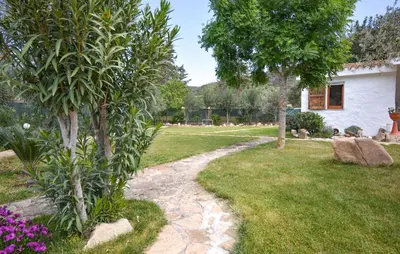 Giardino di Amazing Home In Solanas, Sinnai With Wifi