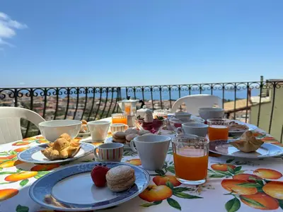 Cibo presso l'appartamento o nelle vicinanze