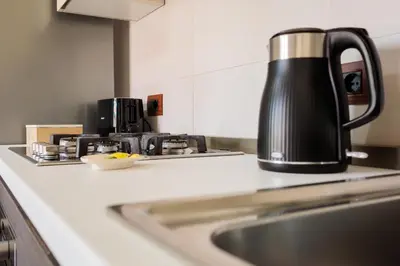 Set per la preparazione di tè e caffè presso Pothos Apartment, Relax in Sardegna