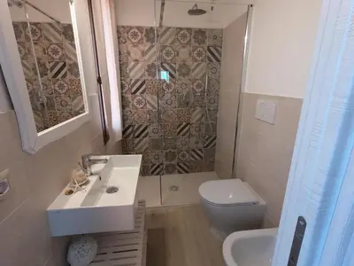 Bagno di Rey Summertime 400 m dal mare piscina esclusiva