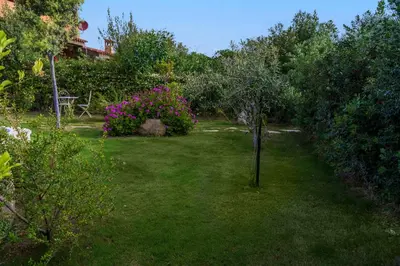 Giardino di Rey Palma House 400 m dal mare piscina esclusiva