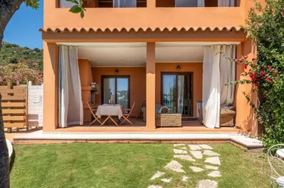 Giardino di Rey Palma House 400 m dal mare piscina esclusiva