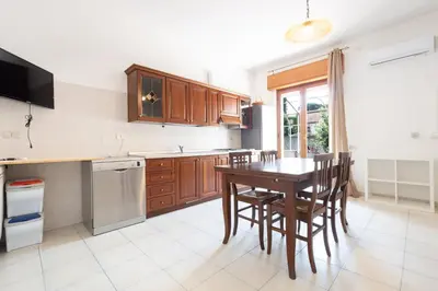 Cucina o angolo cottura di Casa frente al mar con terraza panorámica