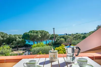 Piscina di Perla Marina, Estate Infinita, Is Mortorius o nelle vicinanze