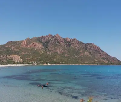 Paesaggio naturale nelle vicinanze della casa vacanze