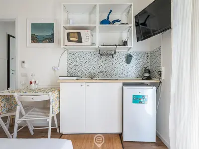 Cucina o angolo cottura di Monteverdi Apartments - Studio 2
