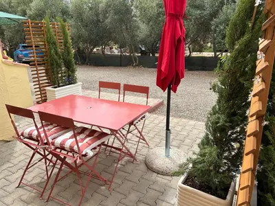 Patio o area all'aperto di La Bouganvillea