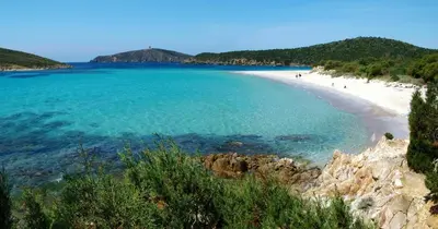 Paesaggio naturale nelle vicinanze della villa