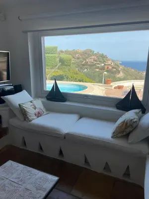 Paesaggio naturale nelle vicinanze della villa
