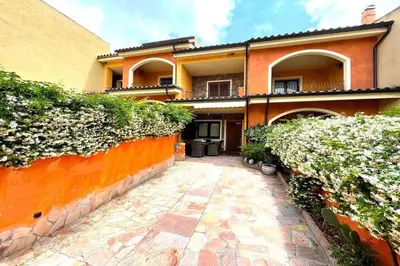Edificio in cui si trova la villa