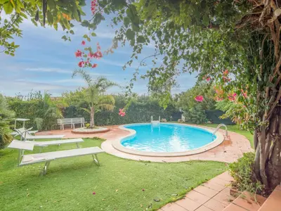 Piscina di Holiday Home Giacu - REI225 by Interhome o nelle vicinanze