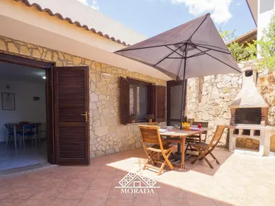Patio o area all'aperto di Casa Roccia - MORADA