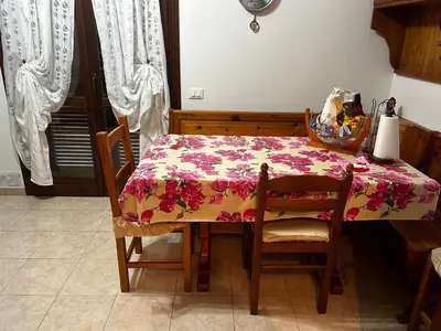 Area soggiorno di Villa Angy a 7 minuti dal mare, aria condizionata