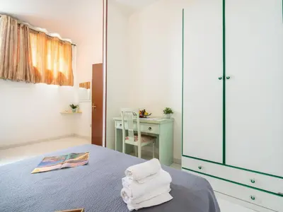 Letto o letti in una camera di Holiday Home Yasmin by Interhome