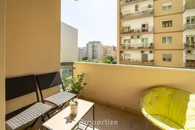 Balcone o terrazza di Malaika Home by Propertize