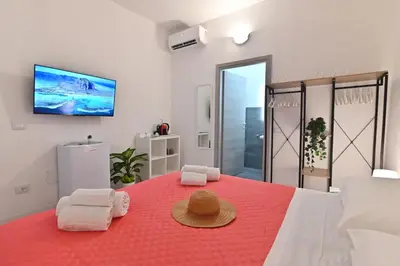 TV o dispositivi per l'intrattenimento presso IzzHome City Heart Rooms