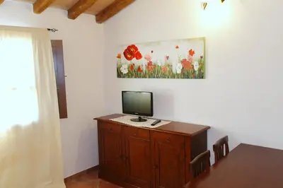 TV o dispositivi per l'intrattenimento presso Bari Sardo Borgo su Crastu
