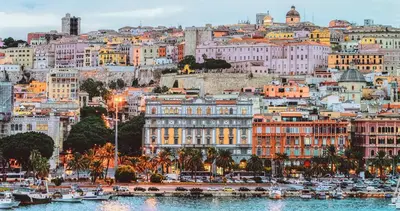 Vista generica su Cagliari o vista sulla città dall'interno dell'appartamento