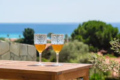 Paesaggio naturale nelle vicinanze della villa