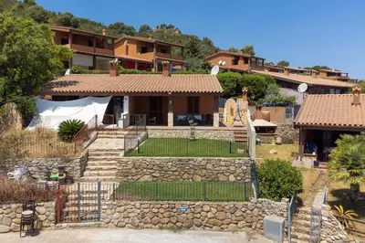 Edificio in cui si trova la villa
