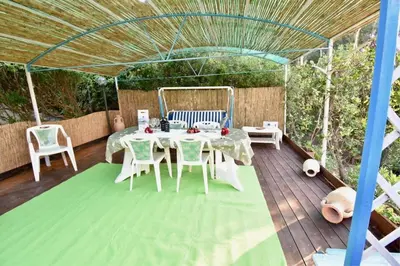 Balcone o terrazza di Villa Giulia - Villa Giulia 800 passi dal mare