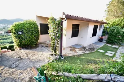 Giardino di Villa Giulia - Villa Giulia 800 passi dal mare