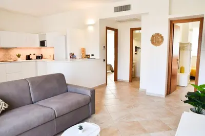 Area soggiorno di Sunshine Apartment - Appartamento Vicino al Mare, Cagliari, Sardinia