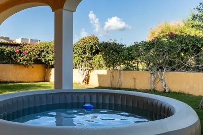 Giardino di Villa Margot-Garden & Whirpool -5 Min to the beach