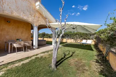 Giardino di Villa Margot-Garden & Whirpool -5 Min to the beach