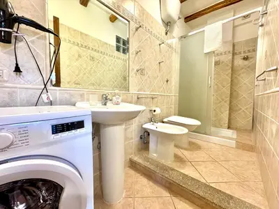 Bagno di Village Center Apartments
