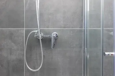 Bagno di Hesa House