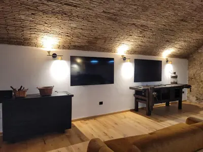 TV o dispositivi per l'intrattenimento presso Dimora Luxury Canelles