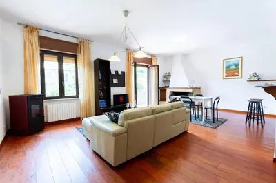 Area soggiorno di Appartamento Confortevole, Wi-Fi & Colazione Free
