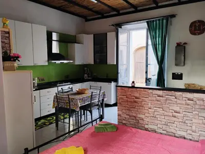 Cucina o angolo cottura di Casa vacanze Costa Verde, Guspini, Sardegna