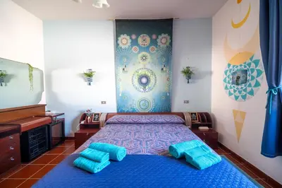 Letto o letti in una camera di Resonance Experience - Tranquil Room Close to Beaches and Sacred Sites