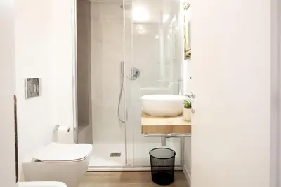 Bagno di [5 min Piazza Yenne] - Luxury Suite