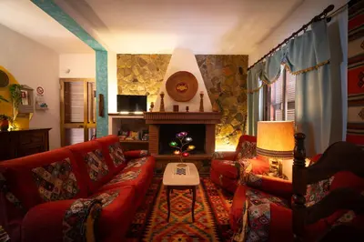 Area soggiorno di Resonance Experience - Villa Escape Surrounded by Nature & Ancient Sites