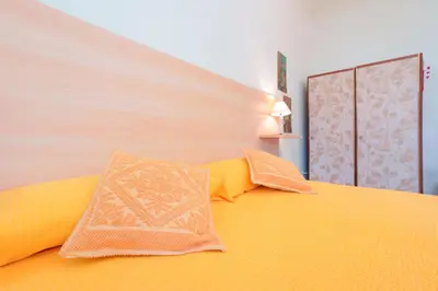 Letto o letti in una camera di Fortyfourbandb